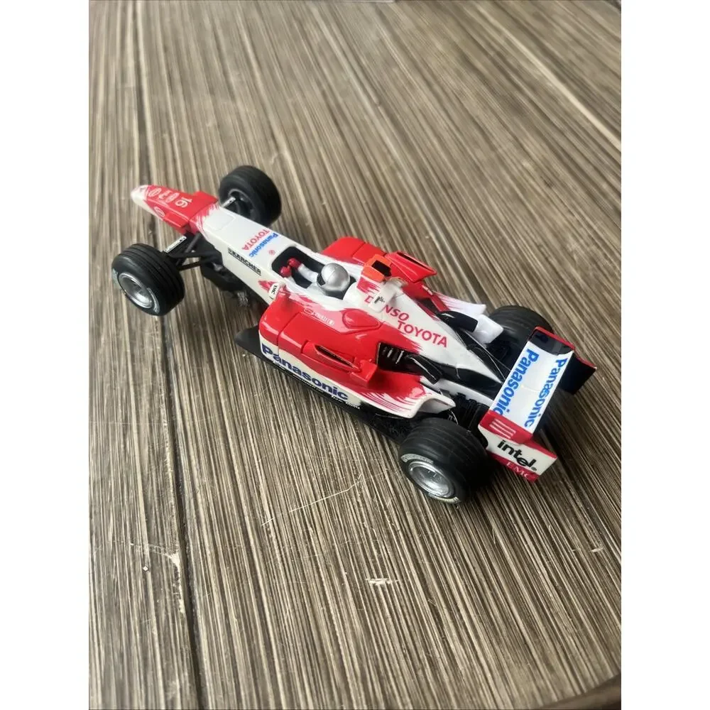 Carrera Evolution 25763 Toyota TF105, #17 1:32 Slot Car